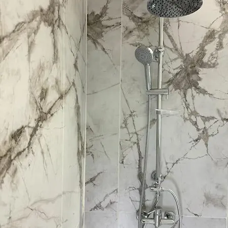 Apt. Virgo - Oasi Di 梅纳焦