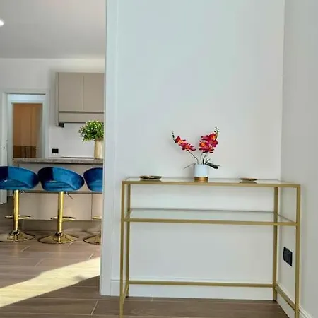 公寓 Apt. Virgo - Oasi Di 梅纳焦