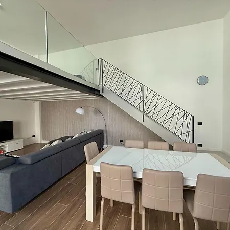 Apt. Virgo - Oasi Di *